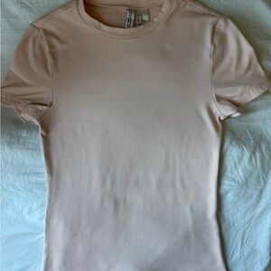 H&M Women's Light Pink Short Sleeve Tee